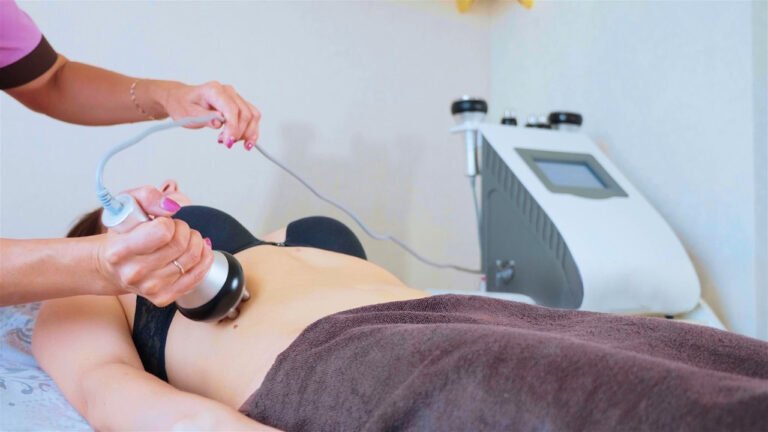 Ultrasonic Cavitation Machine: Benefits, Risks, Results & Professional Treatment Guide